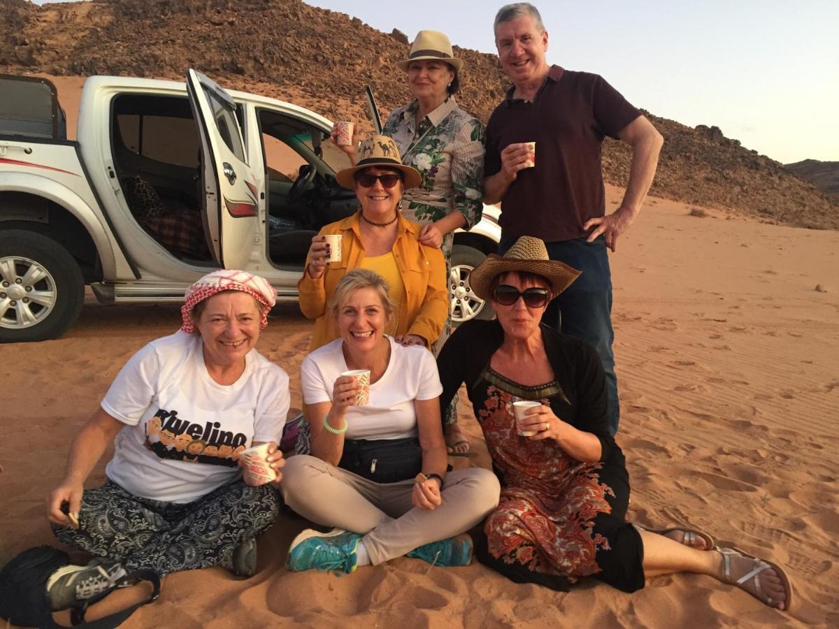 Wadi Rum-Bedouin Tents And Jeep Tours Ngoại thất bức ảnh